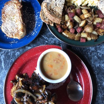 The Big Bend Cafe - Golden - Cafes Near Me - Golden, British Columbia The Big Bend Cafe - Golden - Cafes Near Me - Golden, British Columbia