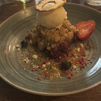 Restaurant Tight - Just Dessert? I think not! MUCH DESSERT! - Danish Near Me - København K, 84 Restaurant Tight - Just Dessert? I think not! MUCH DESSERT! - Danish Near Me - København K, 84
