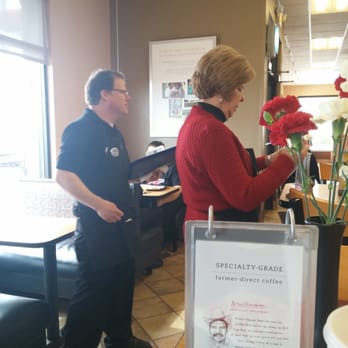 Chick-fil-A - Prompt table cleaning and Refreshment of beverages - Fast Food Near Me - Lexington, Kentucky