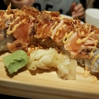 Eastern Palace - Crazy salmon roll - Sushi Bars Near Me - Lancaster, Pennsylvania