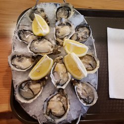 The Salmon Shop - Dozen oysters for $24