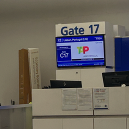 Time-stamped image of gate display, taken minutes before scheduled departure. Time-stamped image of gate display, taken minutes before scheduled departure.