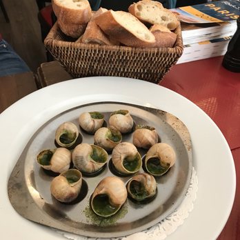 La Cave Gourmande - Bistros Near Me - Paris, 75 La Cave Gourmande - Bistros Near Me - Paris, 75