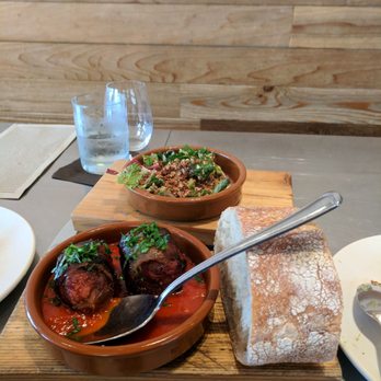 Avec - Chicago - Quinoa and chorizo dates plate - Mediterranean Near Me - Chicago, Illinois