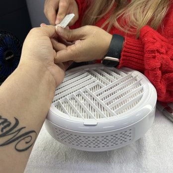 Oasis Nails - Nail Salons Near Me - Sacramento, California