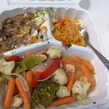 Cafe Del Sol - Veggie "fajitas" were from a frozen veggies bag, microwaved. No tortillas included. Salty refried beans. - Mexican Near Me - Menlo Park, California