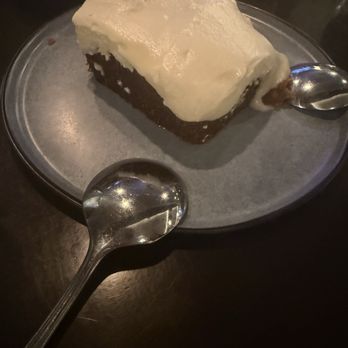 Jim Brady's - Amazing Grace's Carrot Cake - American Near Me - Royal Oak, Michigan Jim Brady's - Amazing Grace's Carrot Cake - American Near Me - Royal Oak, Michigan