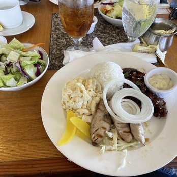 Bird of Paradise - Mix plate: teriyaki pork and mahi-mahi - American Near Me - Ewa Beach, Hawaii