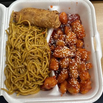 Hong Kong Cafe - Sesame Chicken - Chinese Near Me - Hickory, North Carolina Hong Kong Cafe - Sesame Chicken - Chinese Near Me - Hickory, North Carolina