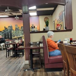 Sammy's Italian Restaurant and Pizza - Inside