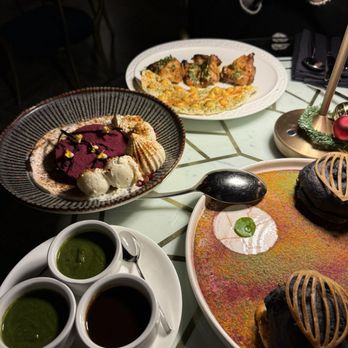 Musaafer - Onion Pakora, Chaat, and Broccoli & Cauliflower - Indian Near Me - New York, New York