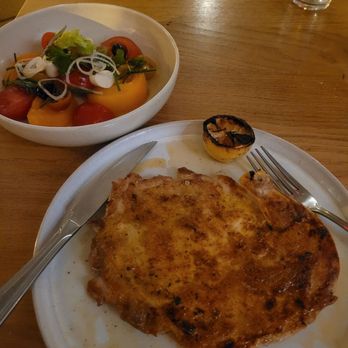 The Drexel - Flat iron chicken and heirloom tomato salad - Mediterranean Near Me - Miami Beach, Florida