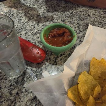 La Casa Mexicana O'fallon - Chips and salsa - Mexican Near Me - O'Fallon, Illinois