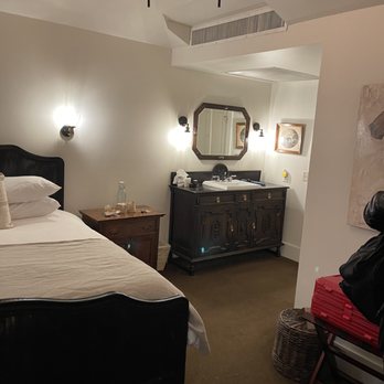 Ballard Inn - Hotels Near Me - Ballard, California Ballard Inn - Hotels Near Me - Ballard, California