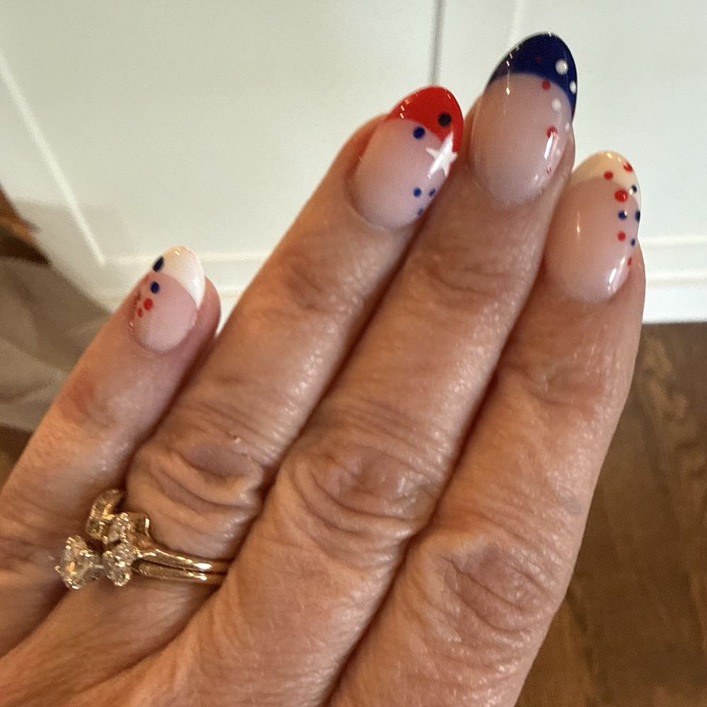 NOVEL NAIL SPA CHAMPAGNE BAR AND CUSTOM NAIL ART