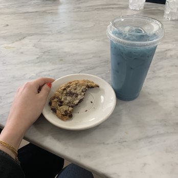 The Nitro Bar- Providence - Vegan Chocolate Chip Cookie & Fruit Loop Tea - Coffee & Tea Near Me - Providence, Rhode Island The Nitro Bar- Providence - Vegan Chocolate Chip Cookie & Fruit Loop Tea - Coffee & Tea Near Me - Providence, Rhode Island