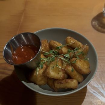 Idyllwild Brewpub - Cheese curds - Brewpubs Near Me - Idyllwild, California