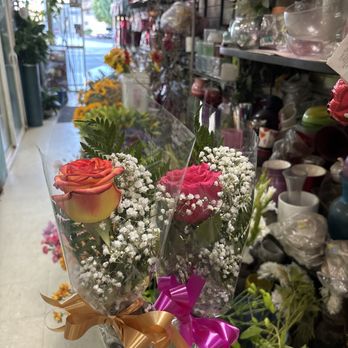 Lopez Flowers - Florists Near Me - Los Angeles, California Lopez Flowers - Florists Near Me - Los Angeles, California