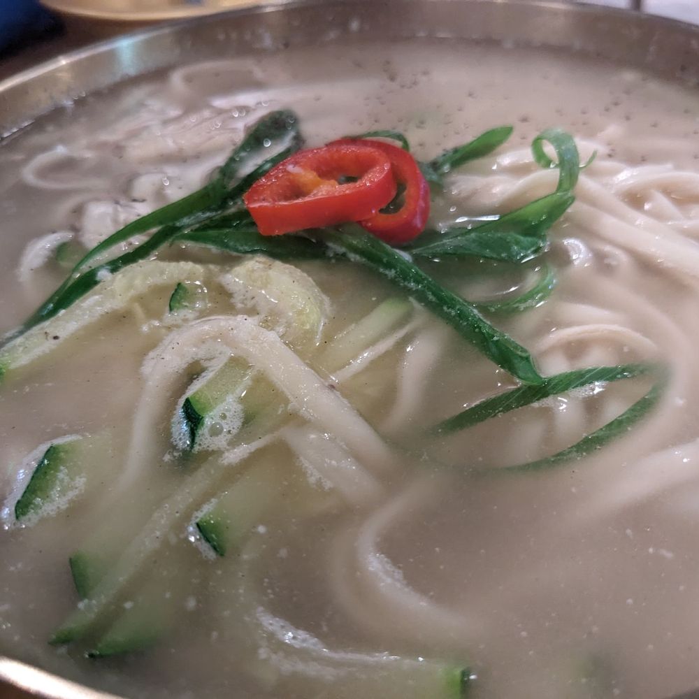 Ireh Restaurant - Dak kalguksu - Korean Near Me - Honolulu, Hawaii Ireh Restaurant - Dak kalguksu - Korean Near Me - Honolulu, Hawaii