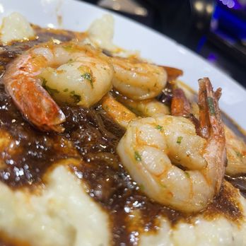 Plum Restaurant And Lounge - Shrimp and grits - New American Near Me - Brooklyn, New York Plum Restaurant And Lounge - Shrimp and grits - New American Near Me - Brooklyn, New York