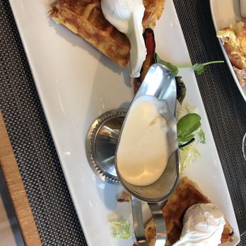 The Victor - Victor benedict - Steakhouses Near Me - Vancouver, British Columbia