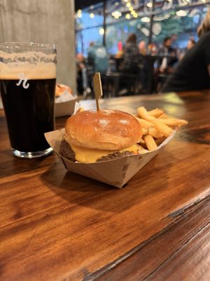 Reuben's Brews - Downtown Seattle Taproom by null