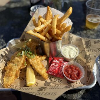 Happy Cat Eats - Fish and chips - Burgers Near Me - Santa Barbara, California Happy Cat Eats - Fish and chips - Burgers Near Me - Santa Barbara, California