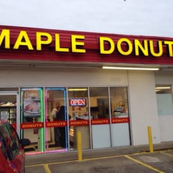 Maple Donuts - Store front