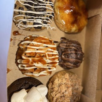 Midnight Cookies - a variety of pastries in a box - Bakeries Near Me - Hollywood, Florida Midnight Cookies - a variety of pastries in a box - Bakeries Near Me - Hollywood, Florida