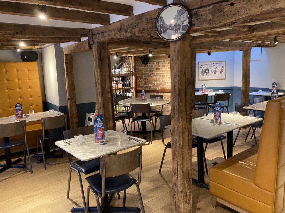 PIZZA EXPRESS Open for Business 19 E Street, Horsham, West Sussex, United Kingdom Pizza