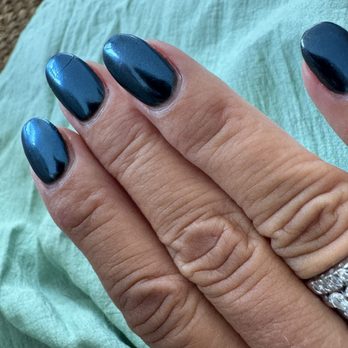 The Nail Lounge - Nail Salons Near Me - Naples, Florida