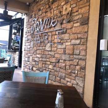 Farmer's Table - New American Near Me - La Mesa, California