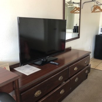 Ozark Inn & suites - 43" tv - Hotels Near Me - Ozark, Arkansas