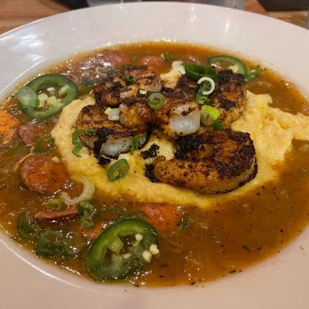 Forgotten Tonic - Shrimp and Grits - Wine Bars Near Me - Saint Augustine, Florida