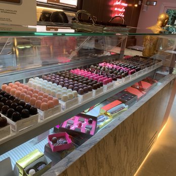 Caramela - Chocolatiers & Shops Near Me - Ciudad de Mexico, DIF