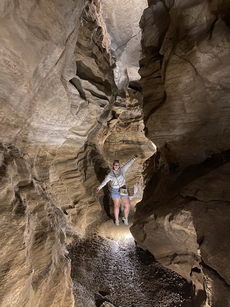 Rickwood Caverns State Park Logo