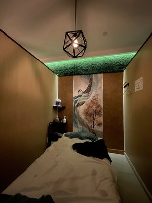 Renew Day Spa 2 by null