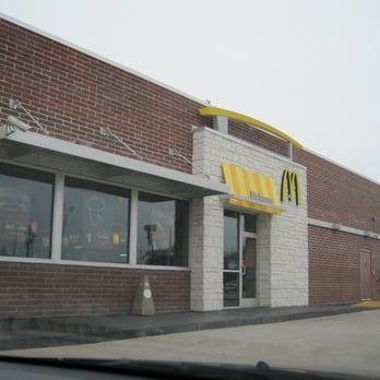 McDonald's - the front of a mcdonald's restaurant - Fast Food Near Me - Hope, Arkansas McDonald's - the front of a mcdonald's restaurant - Fast Food Near Me - Hope, Arkansas