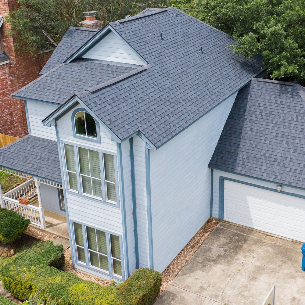 Slide of Stronghold Restoration and Roofing
