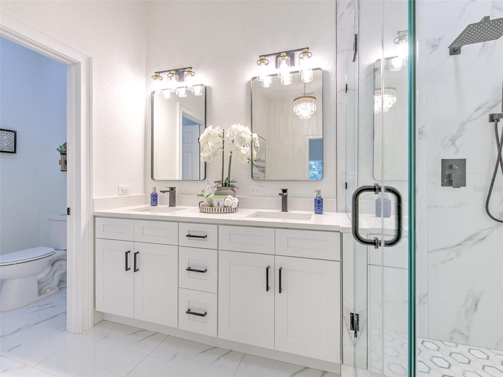 Slide of Renovation Pros of Tampa Bay