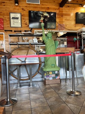 Red White & Que Smokehouse by null