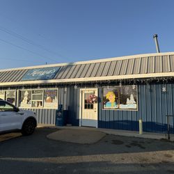 Kenya's Drive In - Store Front