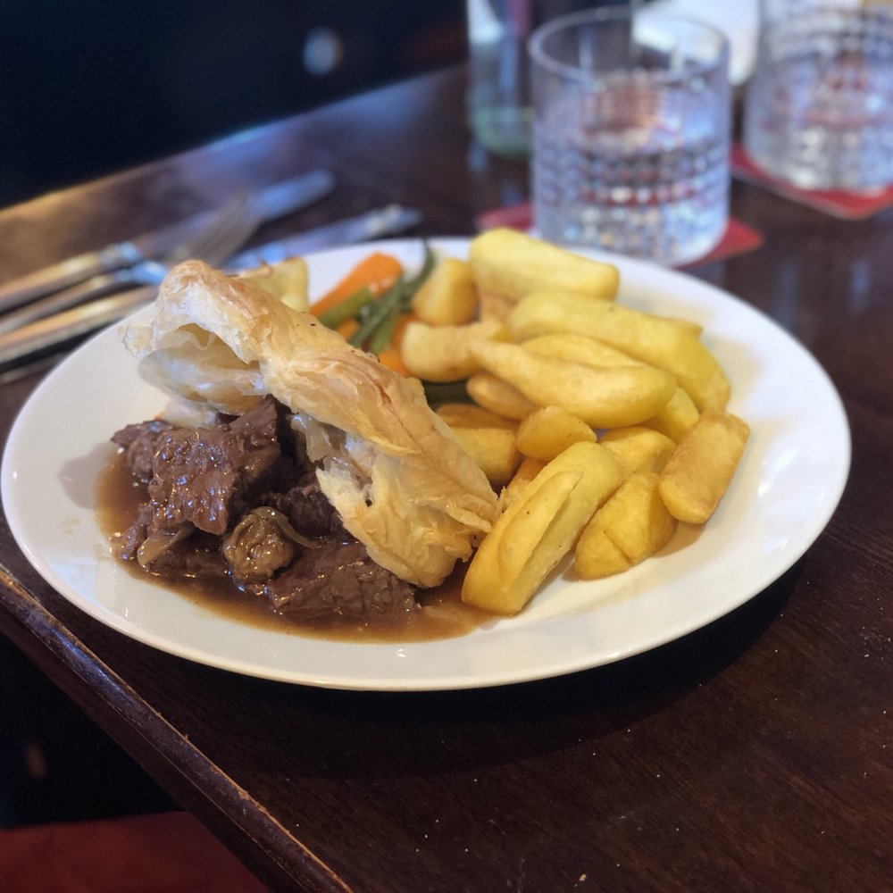 The Strathkinness Tavern - Steak Pie - Pubs Near Me - St Andrews, FIF The Strathkinness Tavern - Steak Pie - Pubs Near Me - St Andrews, FIF