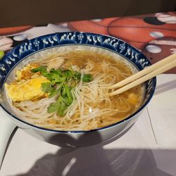 Comptoir Banh Mi - Soupe tonkinoise au poulet