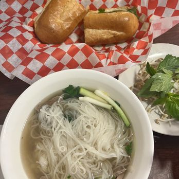 T&K Kitchen - beef pho, bbq pork banh mi - Vietnamese Near Me - Wichita Falls, Texas