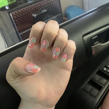 Pampered Nails & Spa - Nails with flowers - Nail Salons Near Me - Evansville, Indiana Pampered Nails & Spa - Nails with flowers - Nail Salons Near Me - Evansville, Indiana