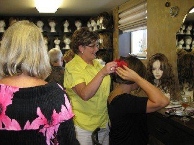 SIMPLY WIGS BOUTIQUE Updated October 2024 13 Photos 8037 Taney Pl