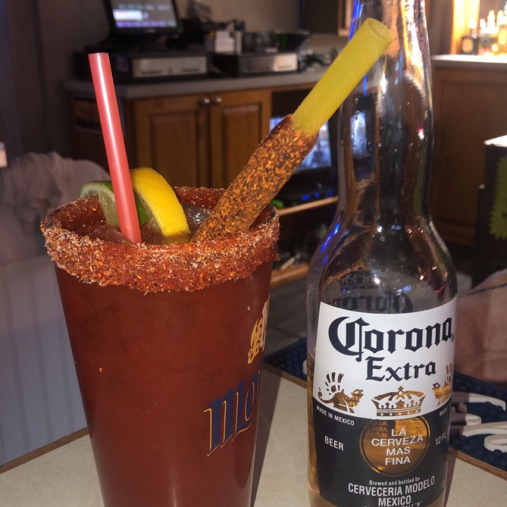 Michelada (with corona)