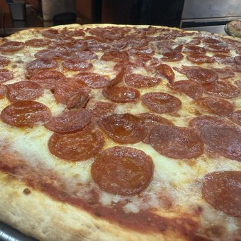 Monster Pizza - Pepperoni - Pizza Near Me - Tampa Bay, Florida Monster Pizza - Pepperoni - Pizza Near Me - Tampa Bay, Florida