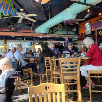 Ichabod's Dockside Bar & Grille - Dining room - Seafood Near Me - Melbourne, Florida